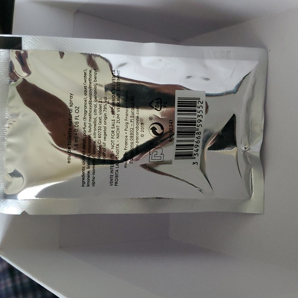 Paco Rabanne Phantom Cologne Sample - Picture 2 of 2
